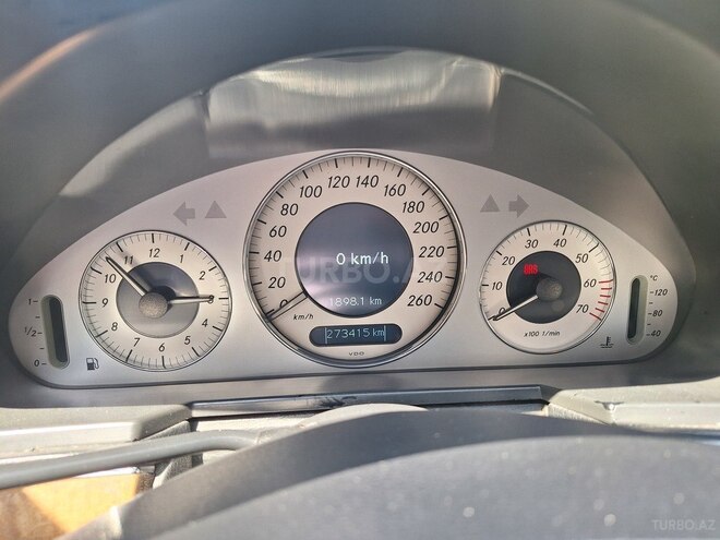 Mercedes E 240-10