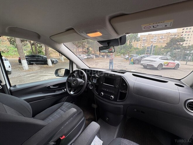 Mercedes Vito-11