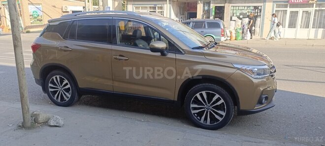 GAC Trumpchi GS4-4