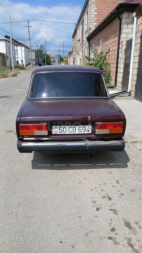 LADA (VAZ) 2107-2