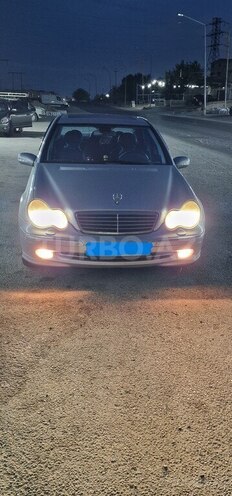 Mercedes C 240-1