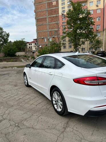 Ford Fusion (North America)-6