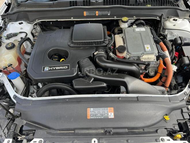 Ford Fusion (North America)-10