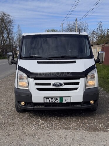 Ford Transit-1