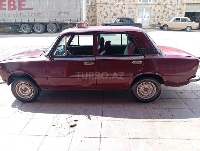 LADA (VAZ) 2101-4