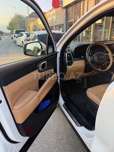 Kia Sorento-10