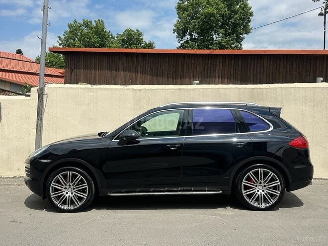 Porsche Cayenne-15