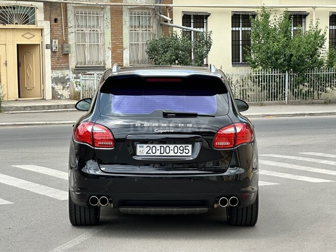 Porsche Cayenne-17