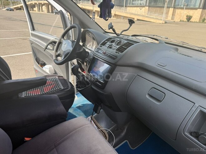 Mercedes Vito 109 CDI-10