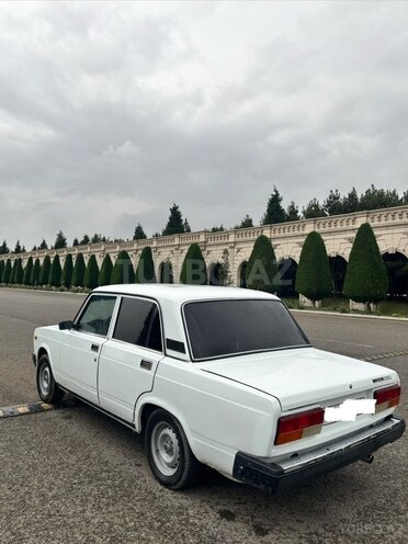 LADA (VAZ) 2107-4
