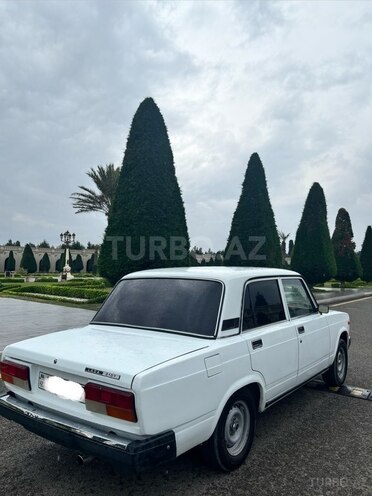LADA (VAZ) 2107-5