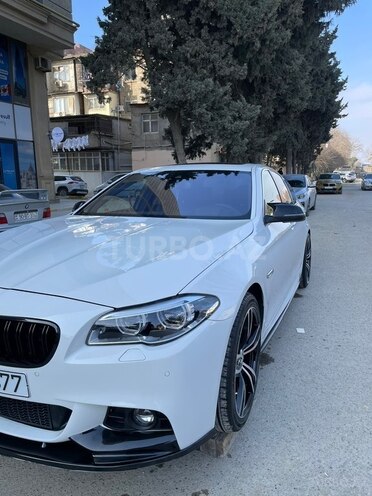 BMW 520d-13
