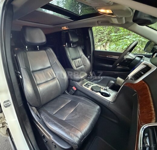 Jeep Grand Cherokee-9
