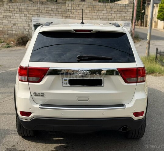 Jeep Grand Cherokee-6