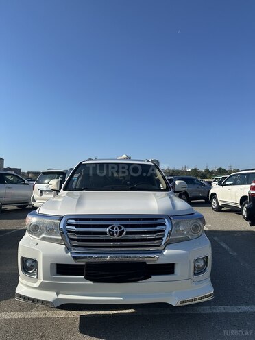 Toyota Land Cruiser-5