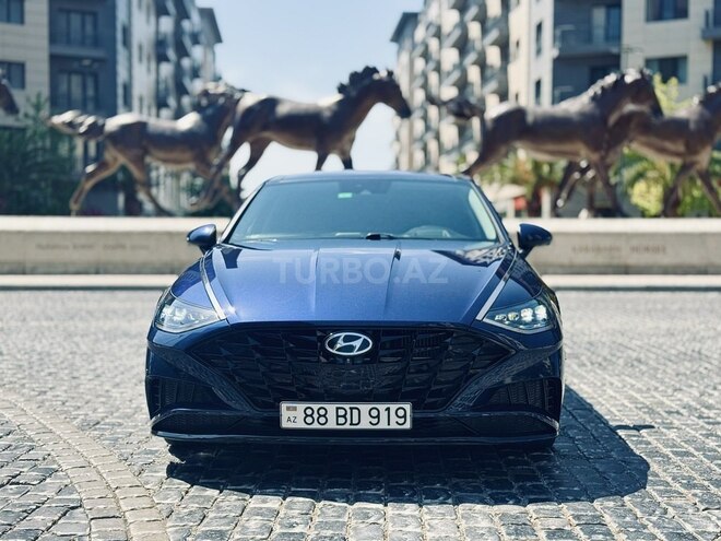 Hyundai Sonata-2