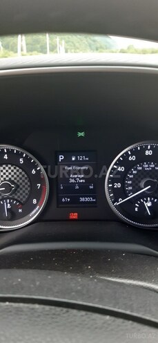 Hyundai Elantra-4