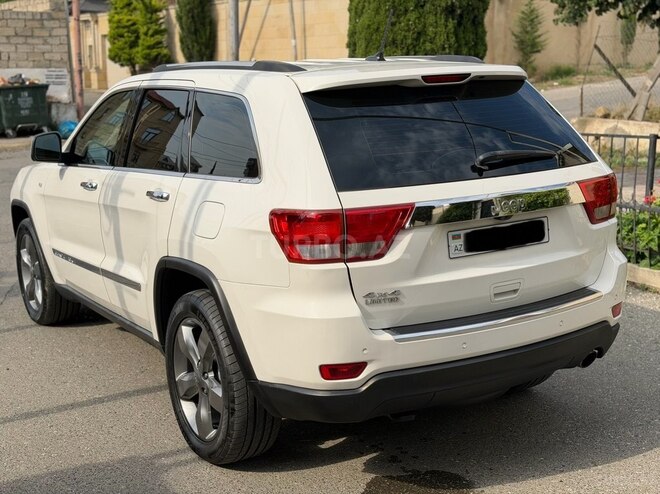 Jeep Grand Cherokee-4