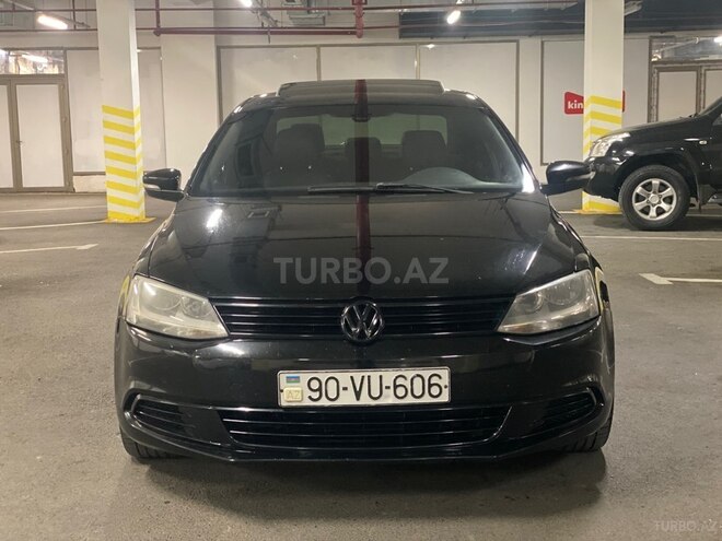 Volkswagen Jetta-2