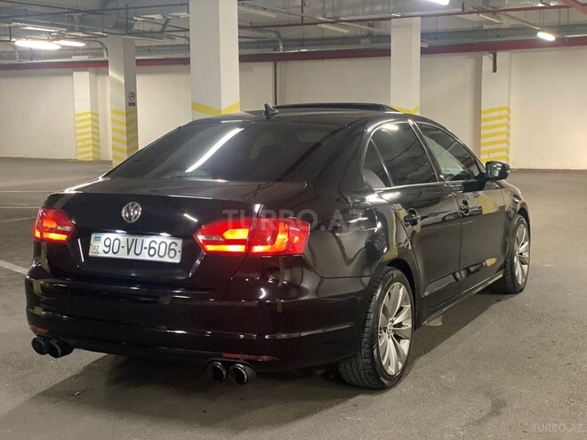 Volkswagen Jetta-7