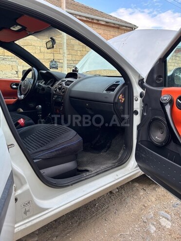 Renault Megane-9