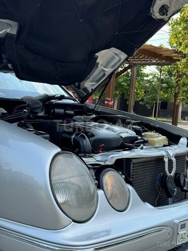 Mercedes E 220-19