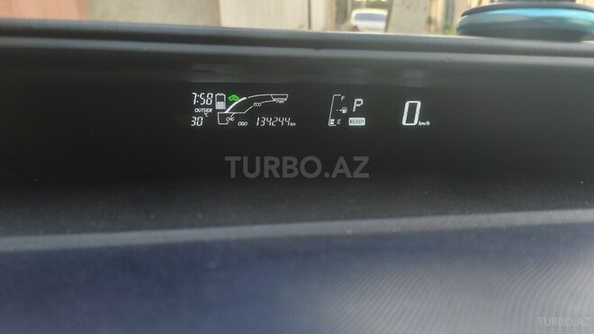 Toyota Aqua-6