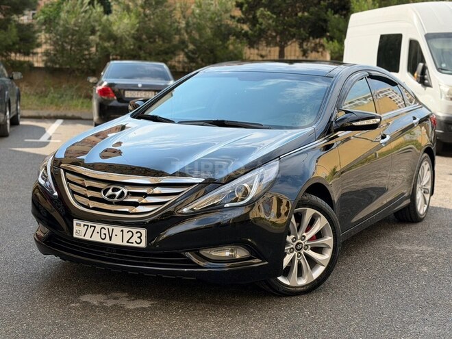 Hyundai Sonata-1