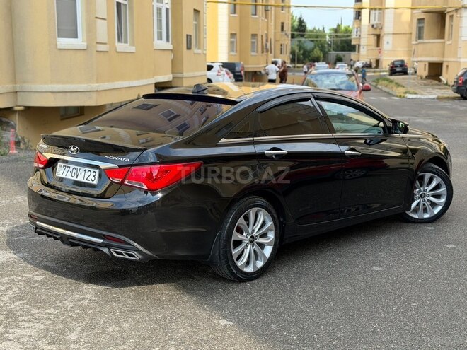 Hyundai Sonata-7