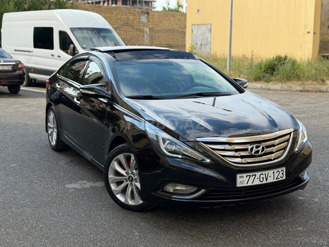 Hyundai Sonata-10