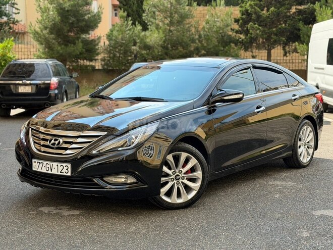 Hyundai Sonata-4