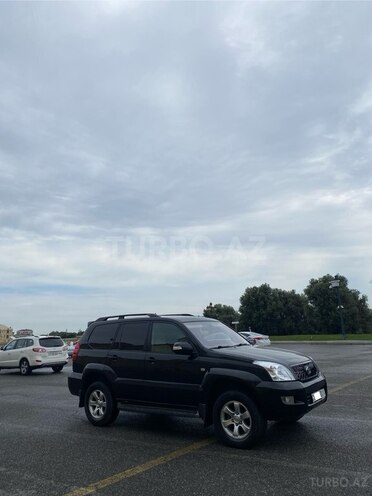 Toyota Land Cruiser Prado-3