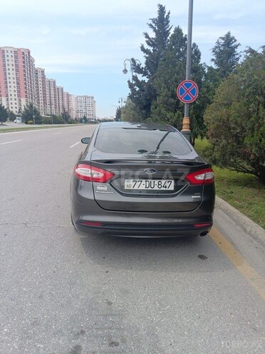 Ford Fusion (North America)-4