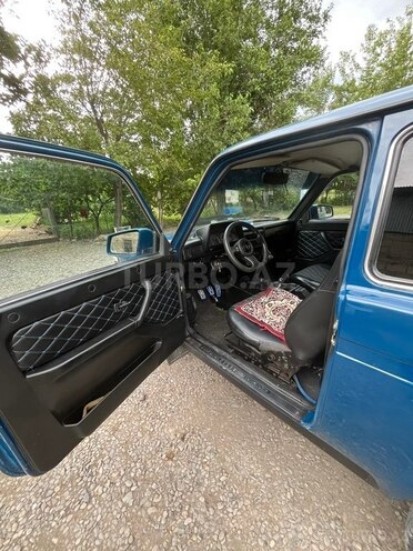 LADA (VAZ) Niva-4
