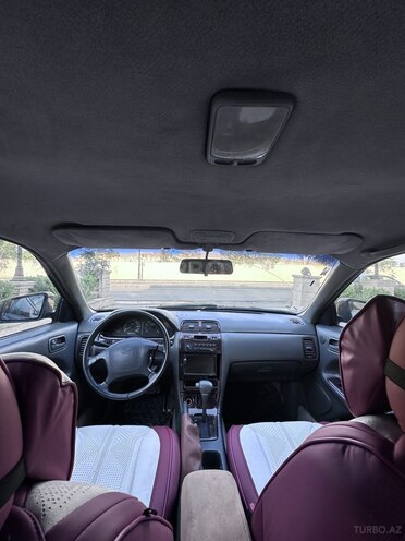 Nissan Maxima-2