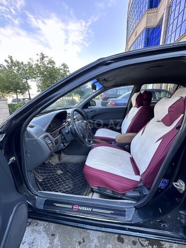 Nissan Maxima-6