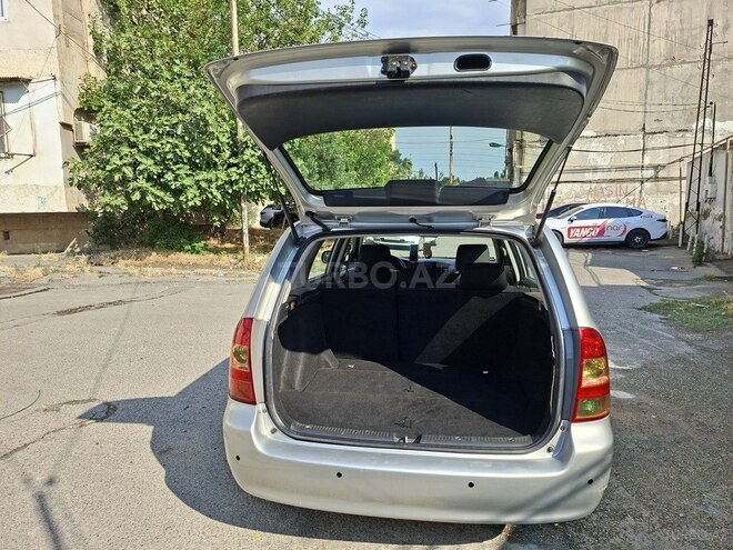 Toyota Corolla-9