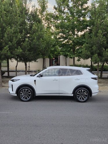 Changan Qiyuan Q05-5