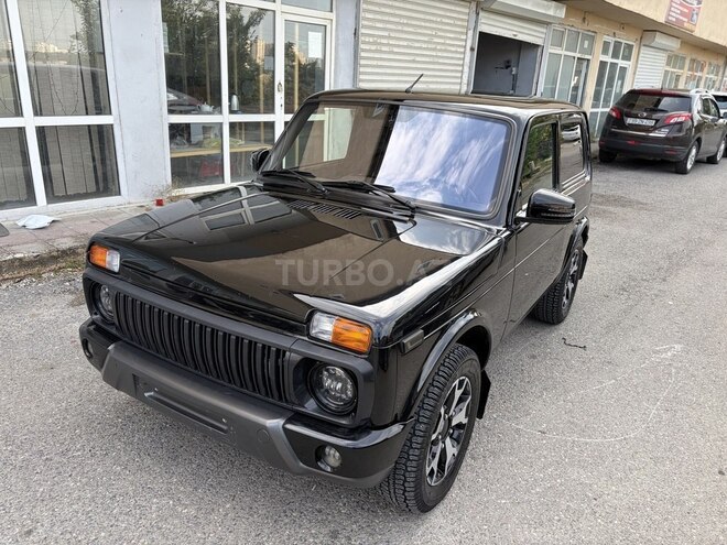 LADA (VAZ) Niva-9