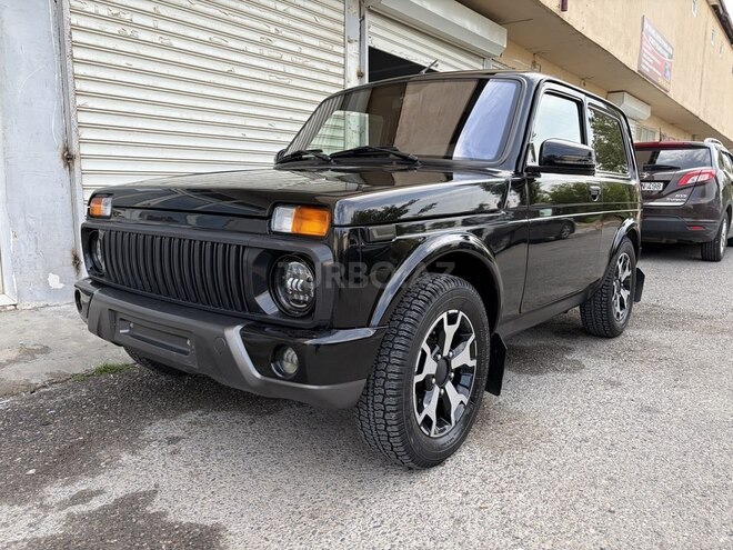 LADA (VAZ) Niva-12