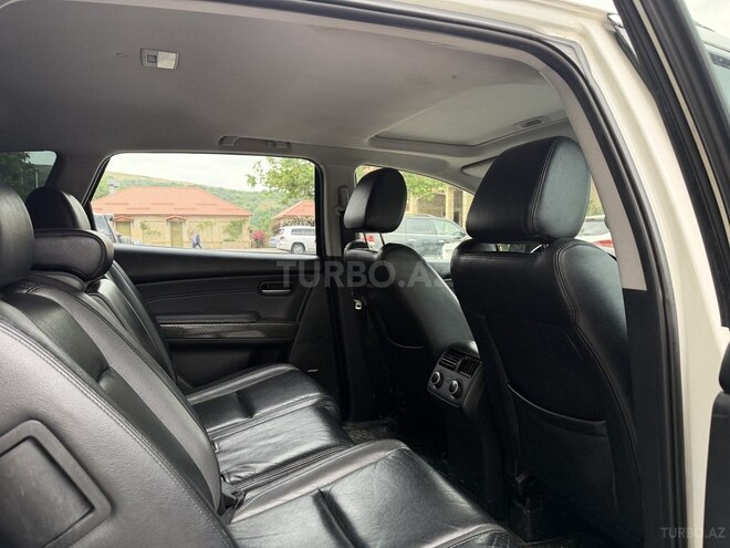 Mazda CX-9-11