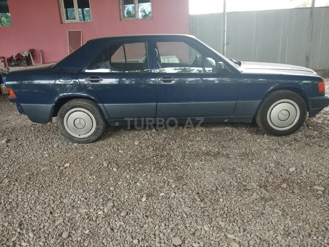 Mercedes 190-3