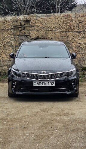 Kia K5-1