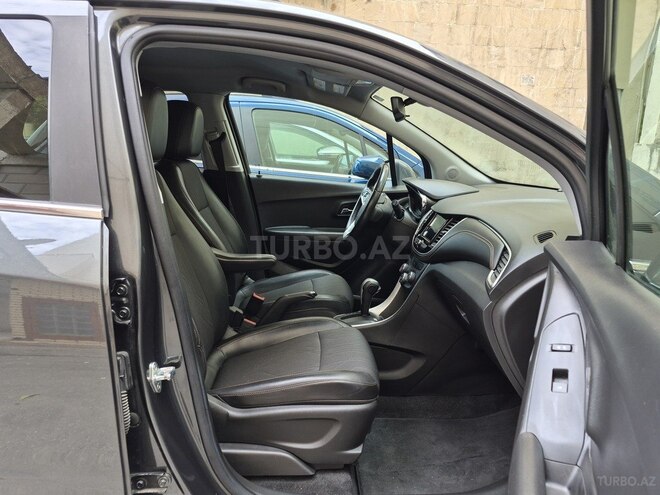 Chevrolet Trax-11