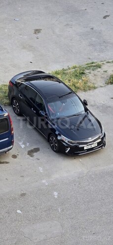 Kia K5-3