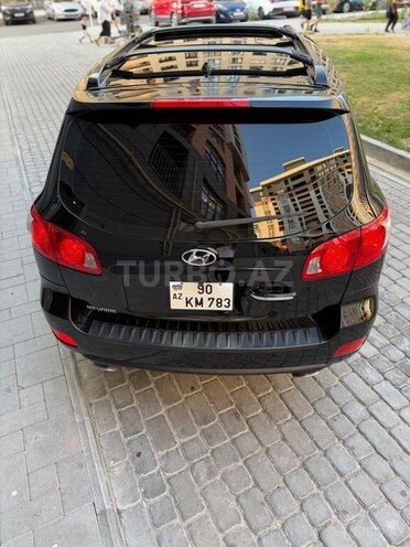 Hyundai Santa Fe-12