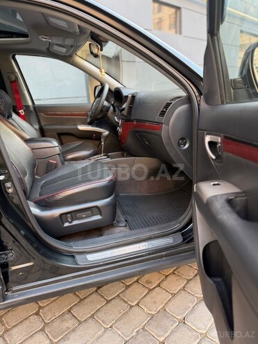 Hyundai Santa Fe-17