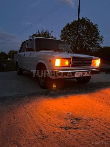 LADA (VAZ) 2107-5