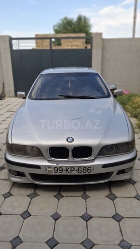 BMW 520-8