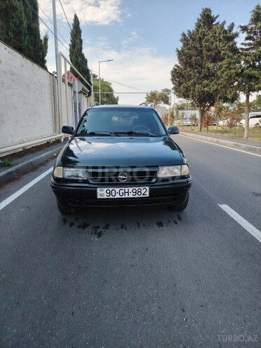 Opel Astra-1